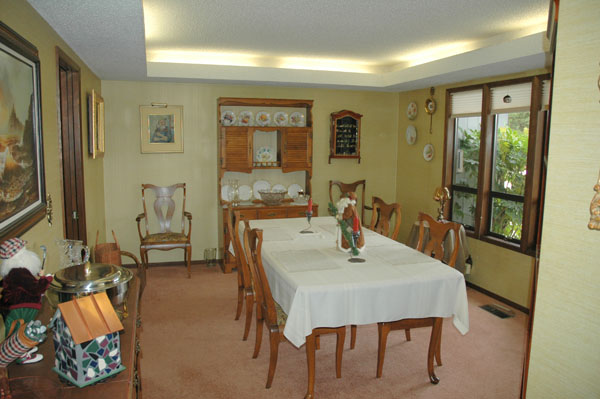 05_dining_room_01